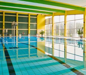 Innenansicht des Letmather Hallenbads